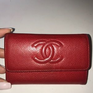 RED CHANEL WALLET\CARD CASE